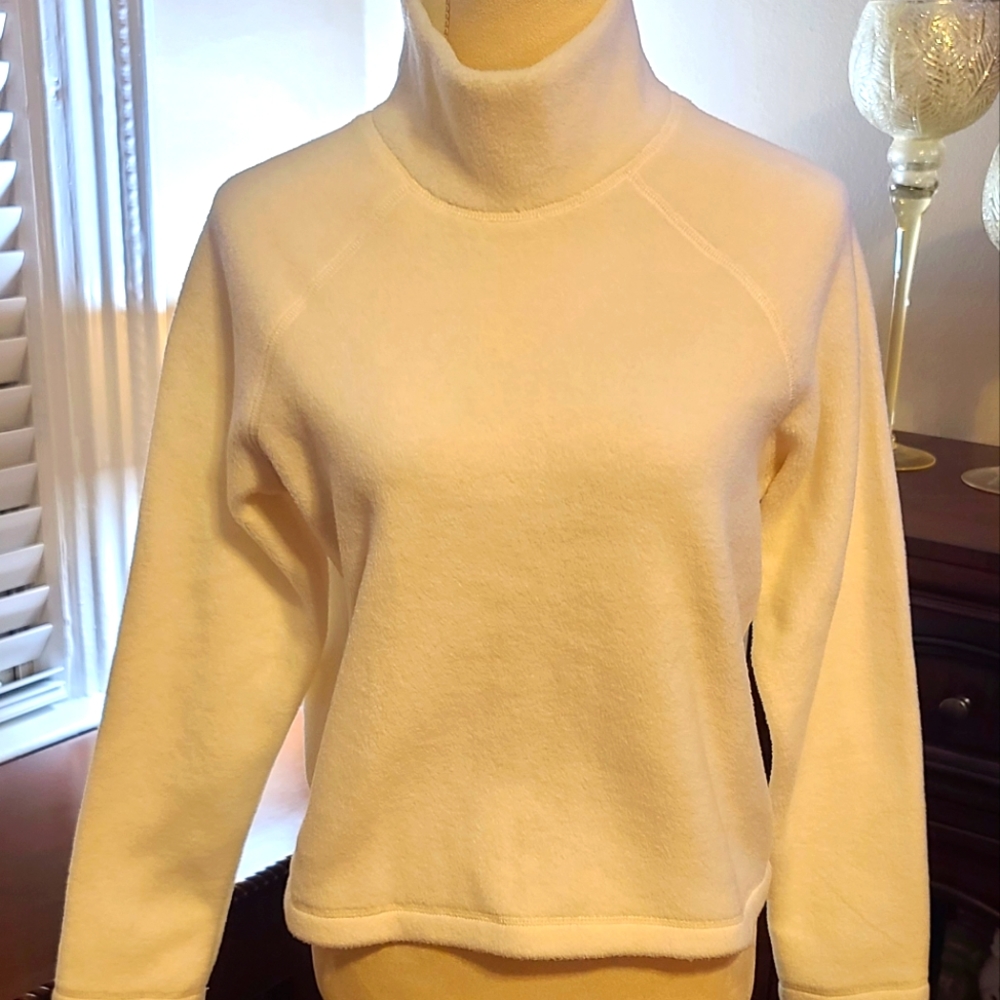 ANN TAYLOR FLEECE TOP
